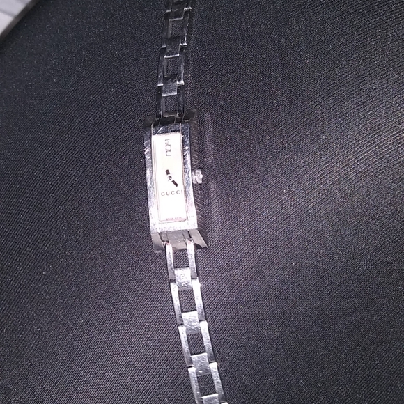 Gucci watch - Picture 2 of 4